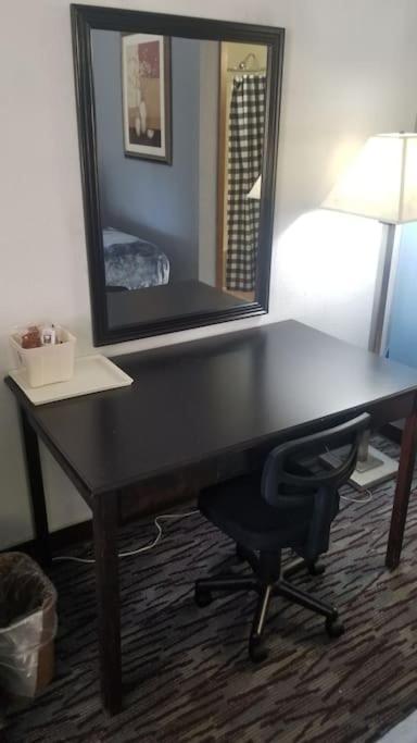 Hotel 2 Queens Hotel Room 228 Wi-Fi Booking Stillwater Ngoại thất bức ảnh